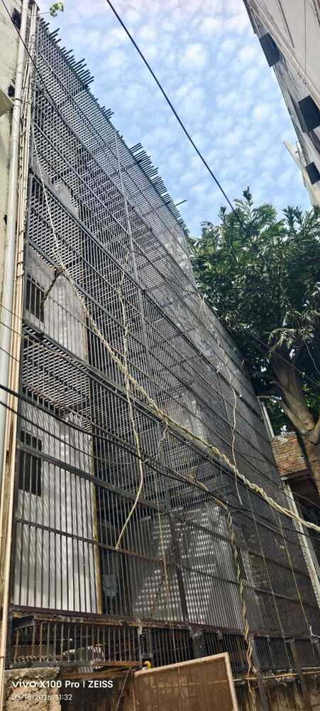 Balcony covering jaal