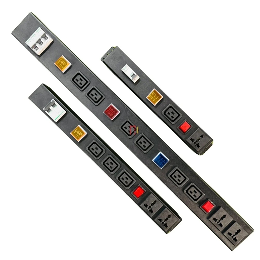 3 Phase 6 C19 and 2 Universal Socket PDU Power Distribution Unit With Ampere-Volt Meter