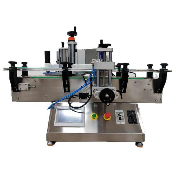 Automatic labelling machine