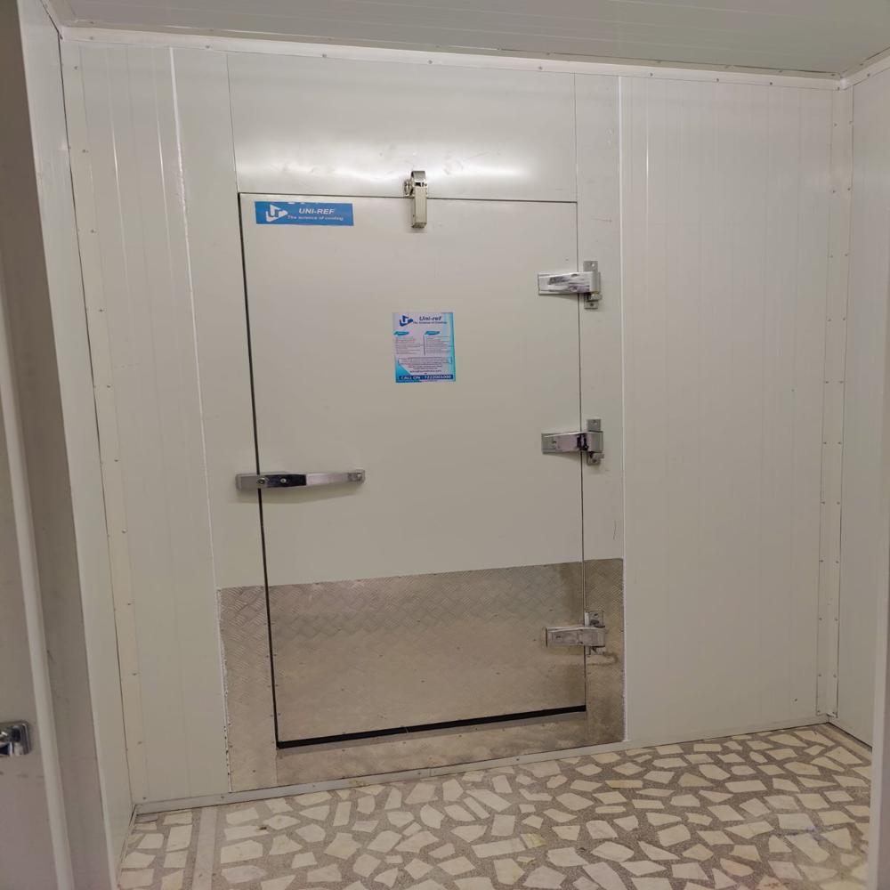 Walk In Cooler - Capacity: 2 Ton