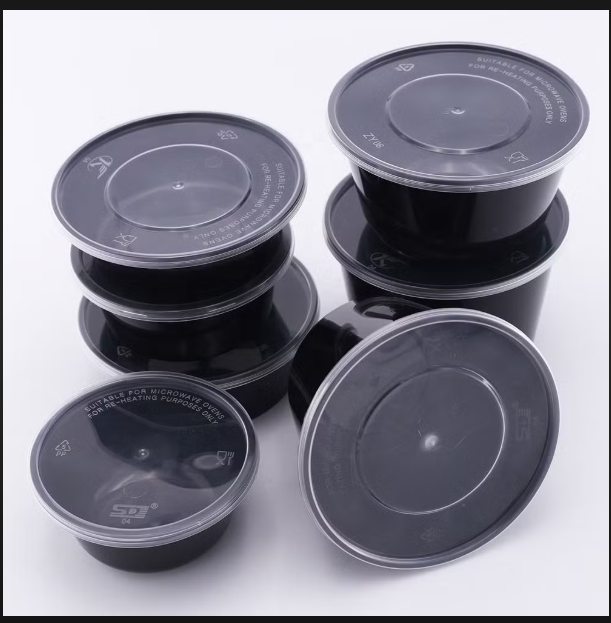 Plastic container