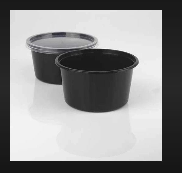 Plastic container