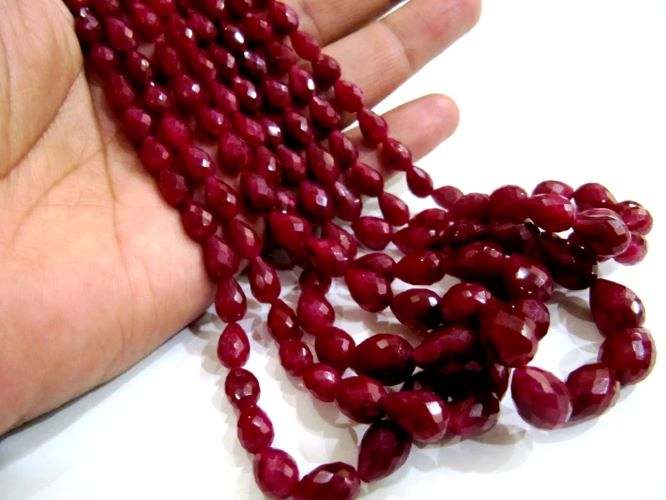 Genuine Ruby Corundum 6x8mm to 9x13mm Briolette Faceted Tear drop Shape Graduated Beads 8 inches