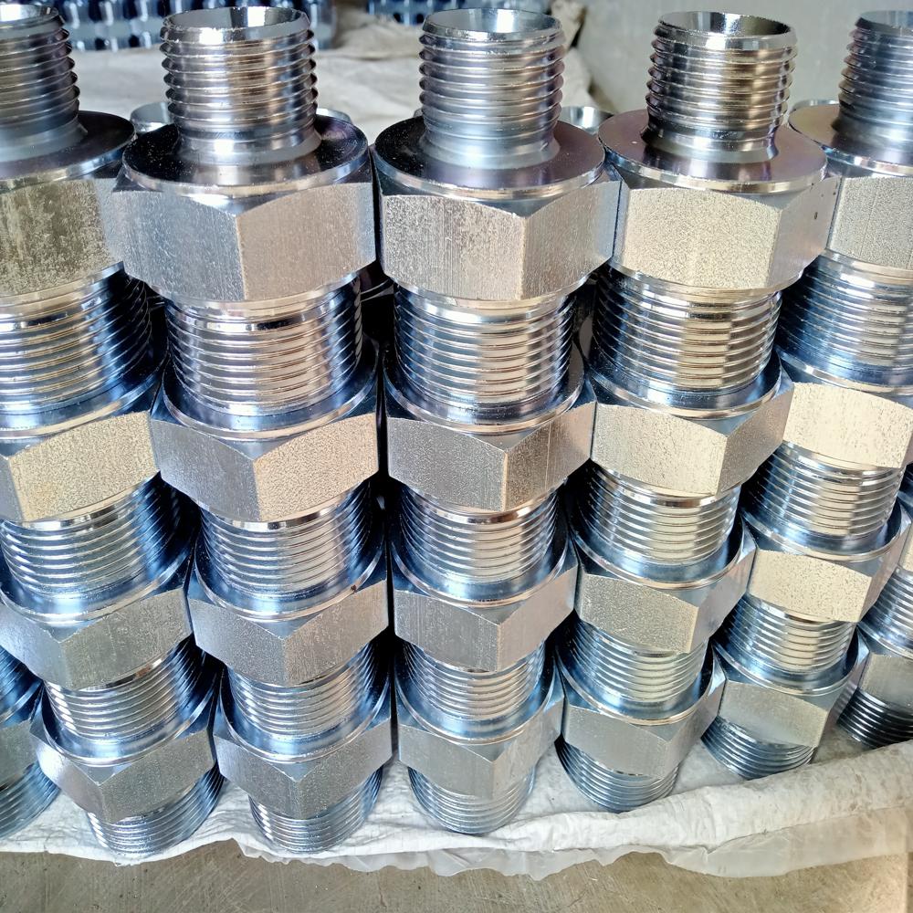 Hydraulic Male Adapter - Color: Silver