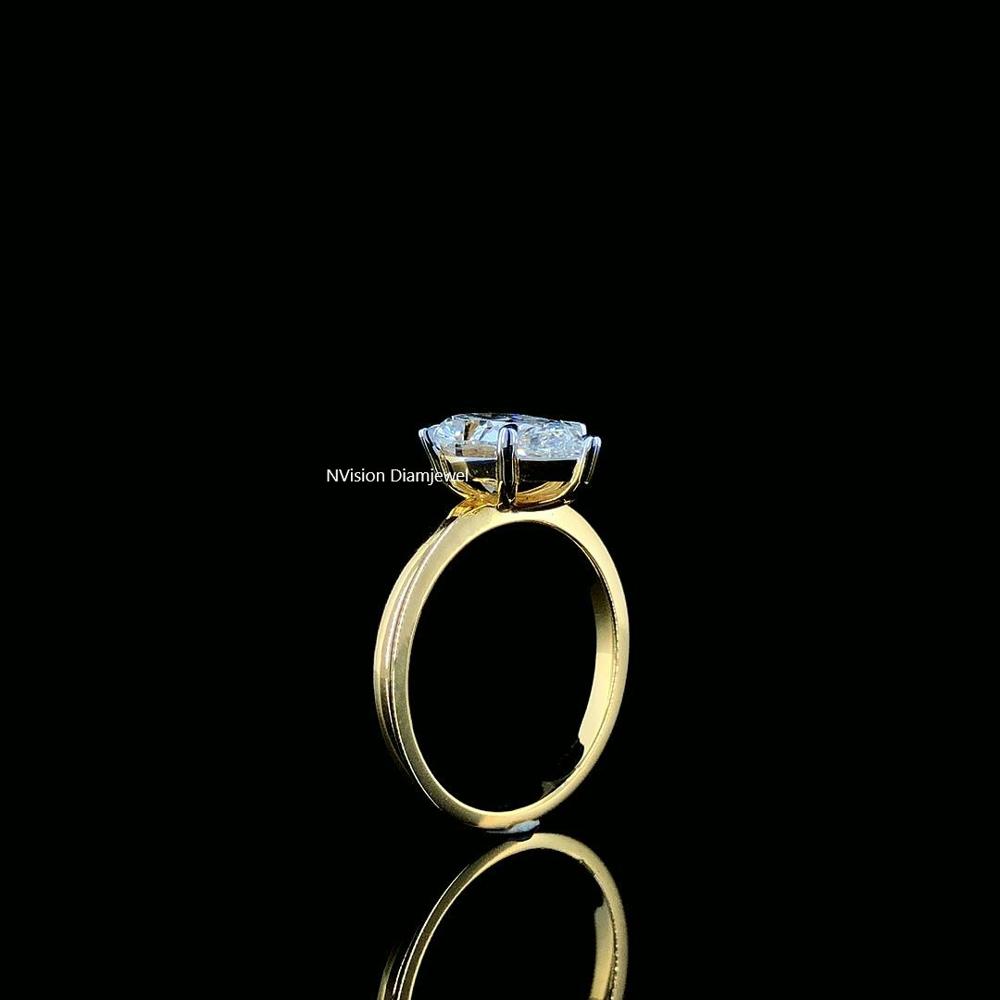 Queens Pear Cut LabGrown Diamond Ring 
