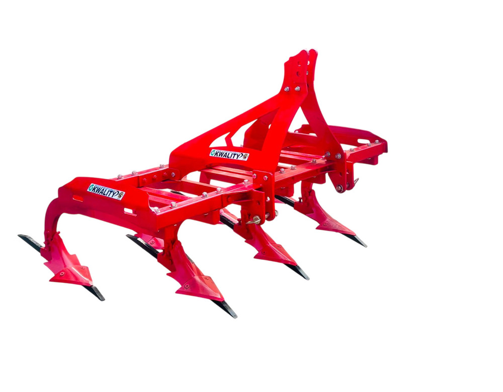 Chisel Plough 7 Tynes - Color: Green/Yellow/Red (As Per Manufacturer)