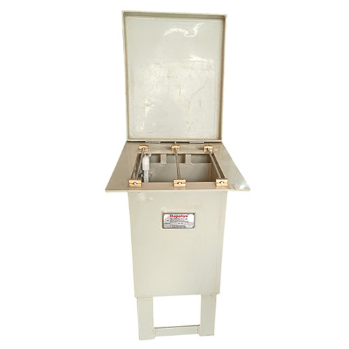 Antique Lacquer Tank