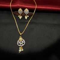 Zircon Chain Pendant Set
