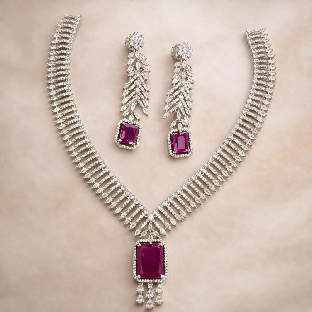 Elegance Jewellery Necklace Set