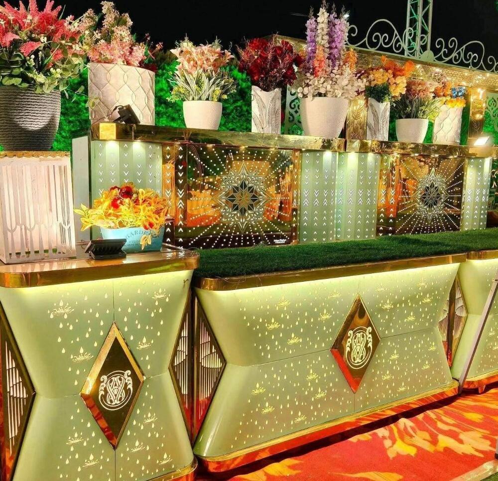 Golden Catrering Counter