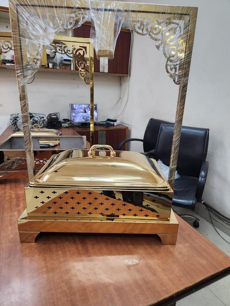 Golden Buffet Set