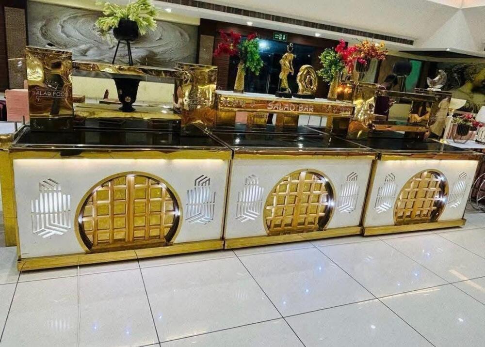 Golden Catrering Counter
