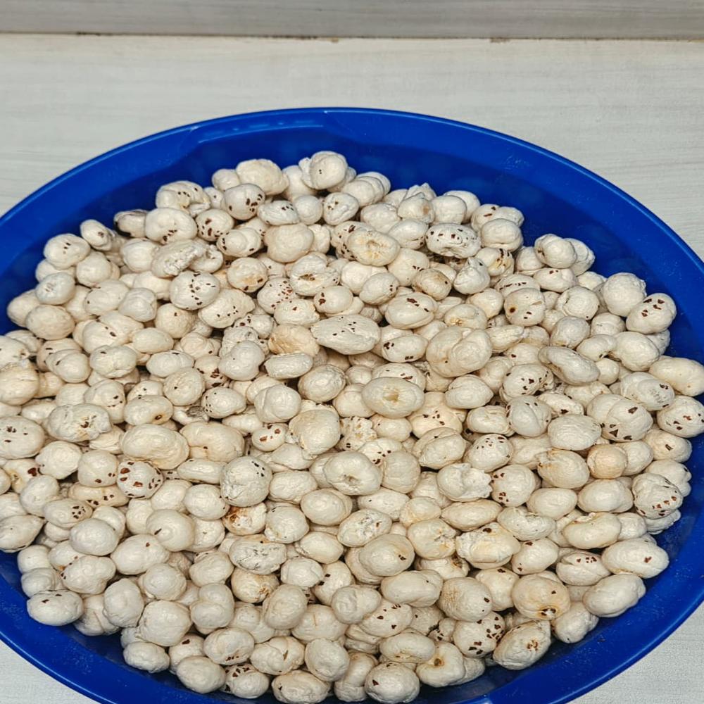 5 Plus Suta Raw Makhana - Broken (%): Below 1%