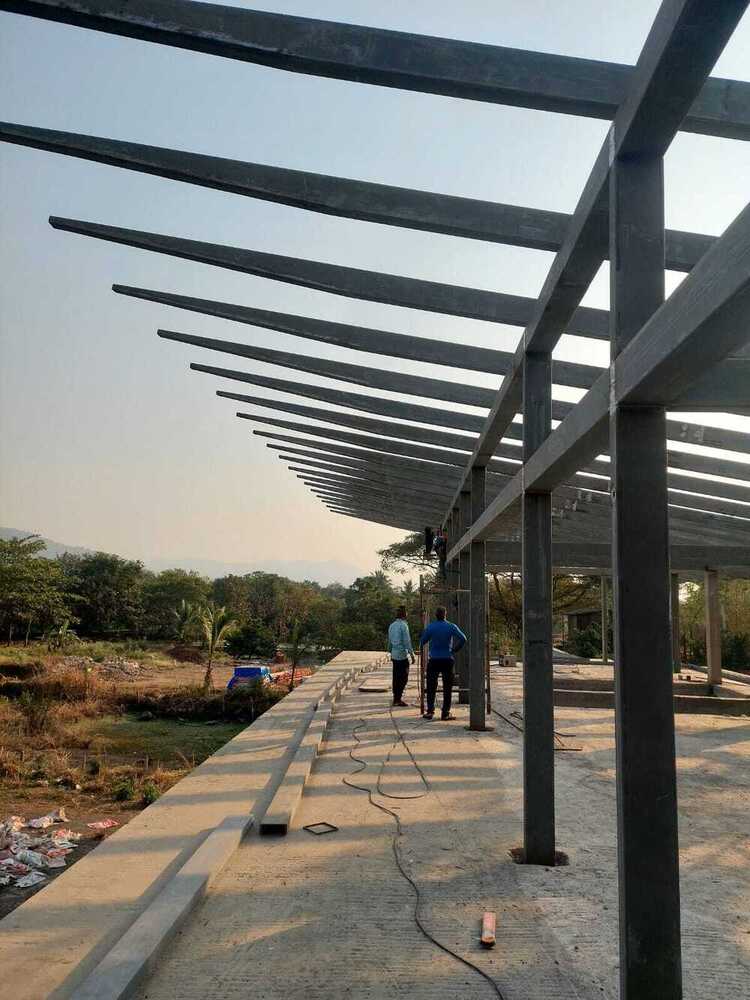 Banglow Roof Structure