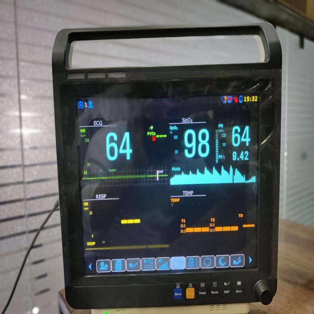 Multipara Monitor KONSUNG AURORA - 12