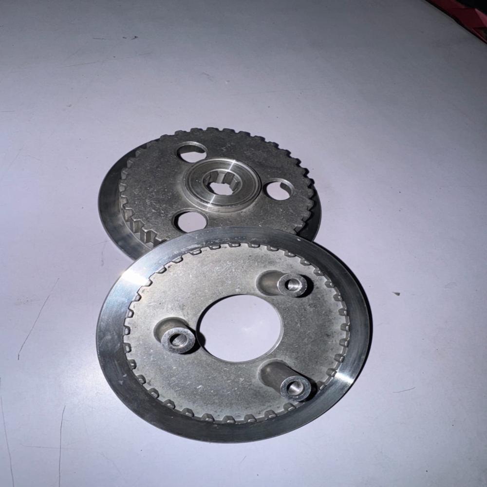 Clutch hub and center