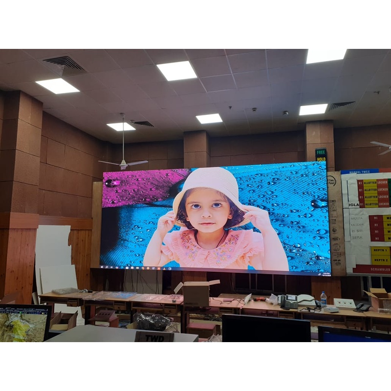 Seamless Led Data Wall - Application Areas: Hall