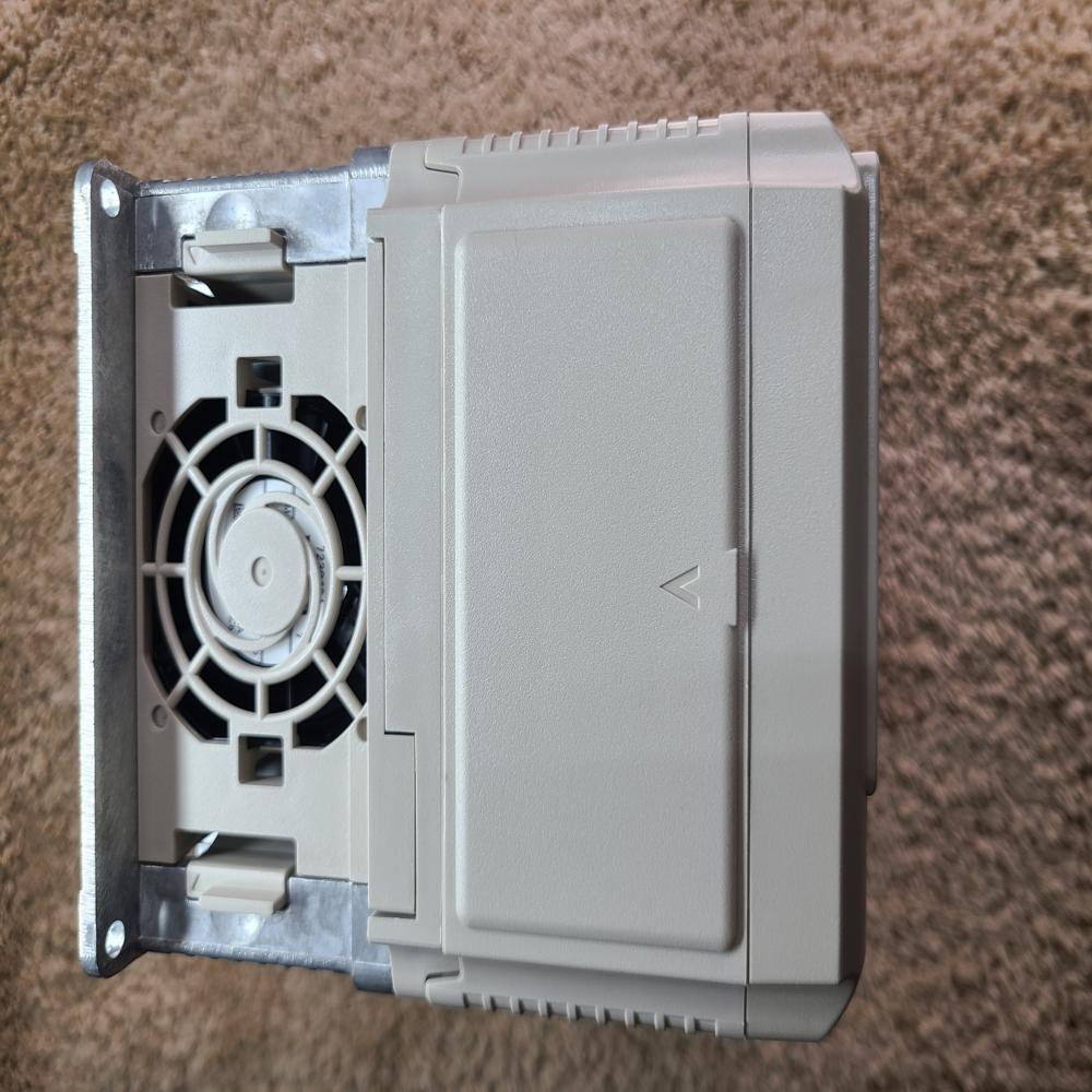 CIMR-AD4A0011FMA - Yaskawa Ac Drive A1000 