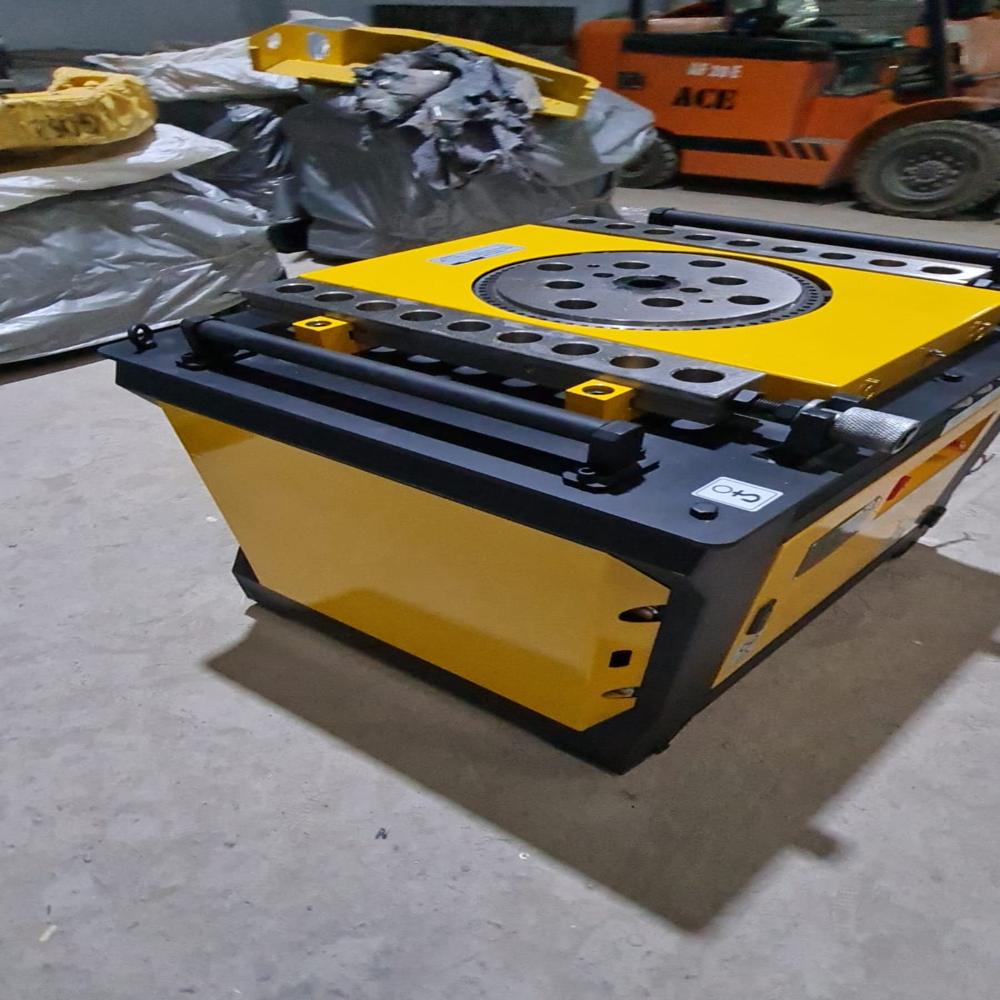 Ss Rebar Bending Machine - Color: Black And Yellow