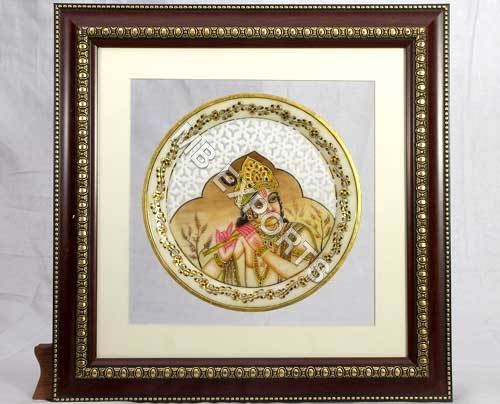 मार्बल पर कृष्णा को साफ करना आसान है