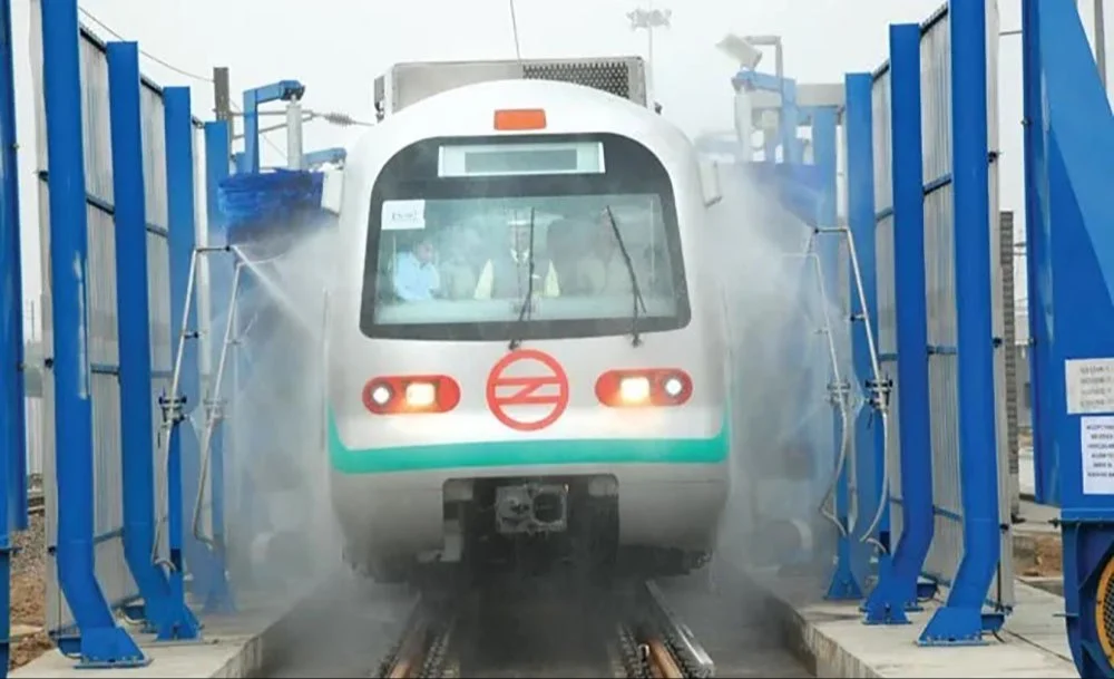 Metro Rail AHU Filter Cleaning Plant , Front Loading