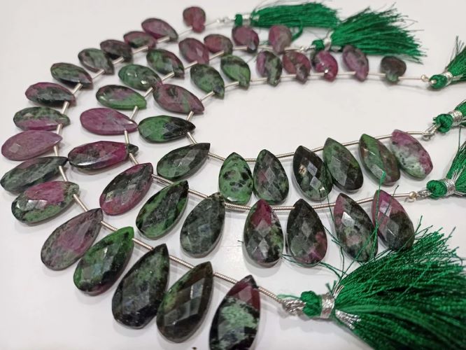 Natural ruby Zoisite Pear shape Briolette 10x20mm Faceted Gemstone Beads Sold Per Strand 8 Inches long
