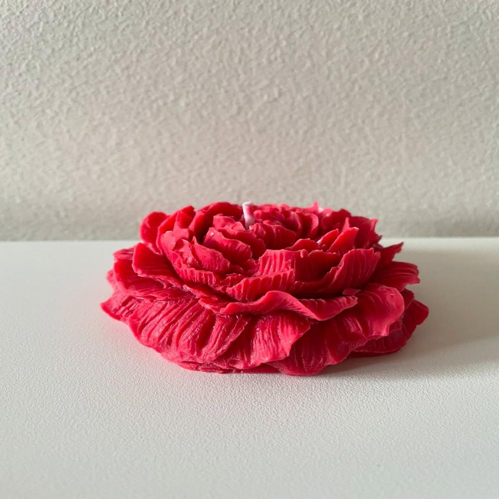 Peony flower candle