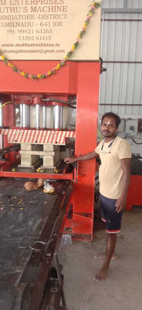 Fly Ash Bricks Making Machine - Color: Red