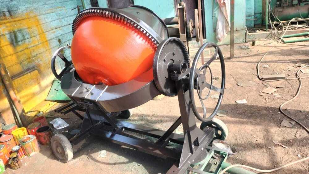 Concrete Mixer Machine - Color: Red