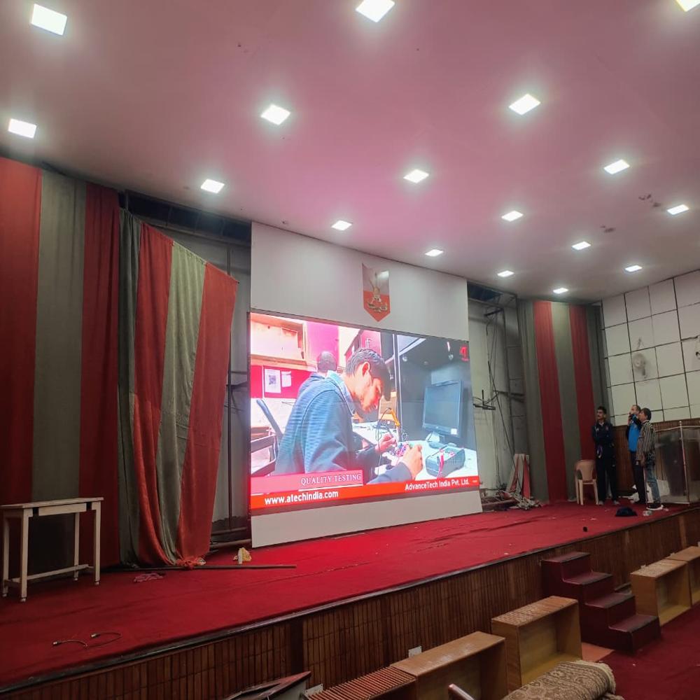  Narrow Pixel Pitch Wall 