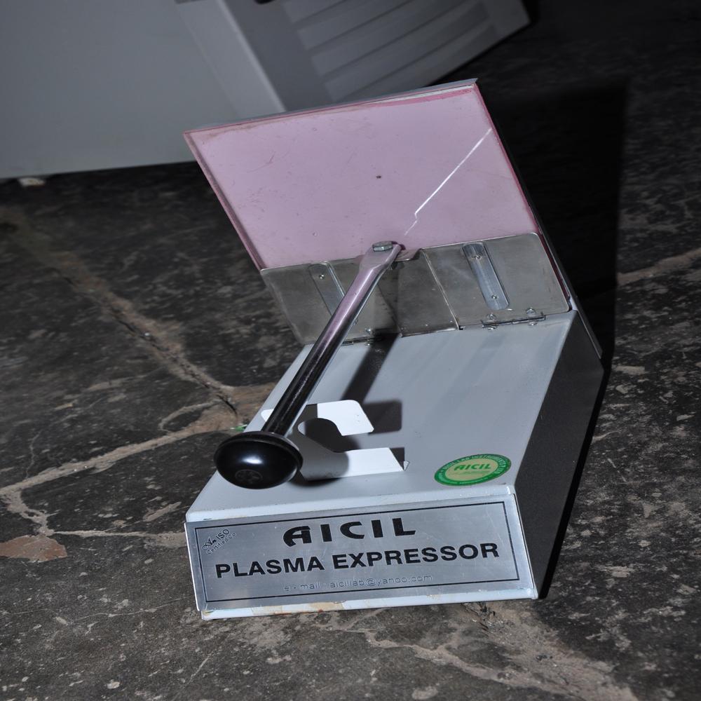Automatic Plasma Expressor
