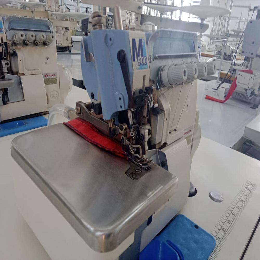 Pegasus M952 Overlock Sewing Machine - Color: Multiple