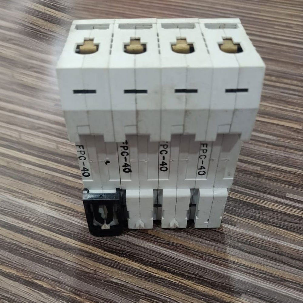 40A Indoasian Four Pole