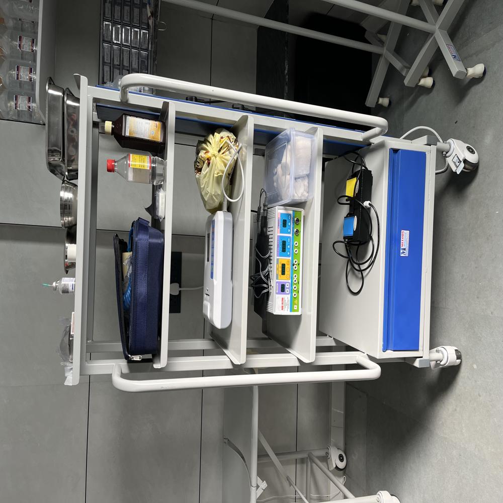 Endoscopy Trolley - Feature: Water Resistance