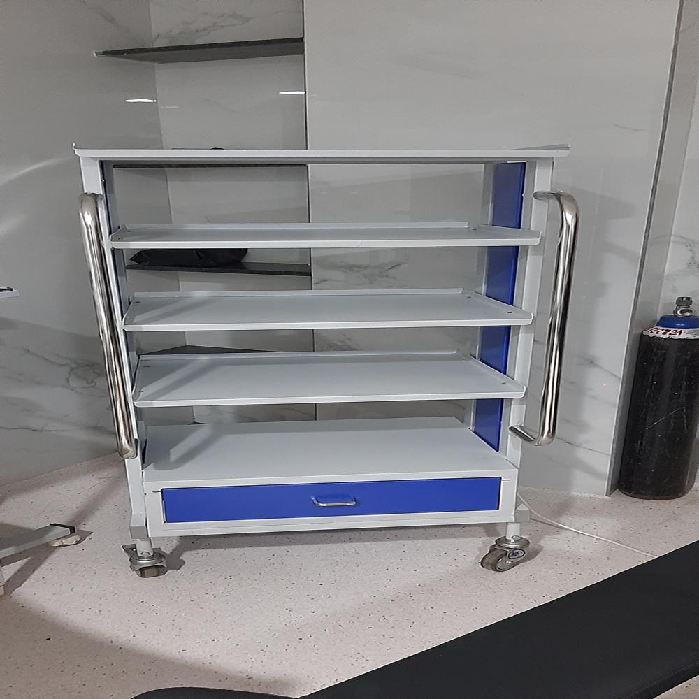 Endoscopy Trolley - Feature: Water Resistance