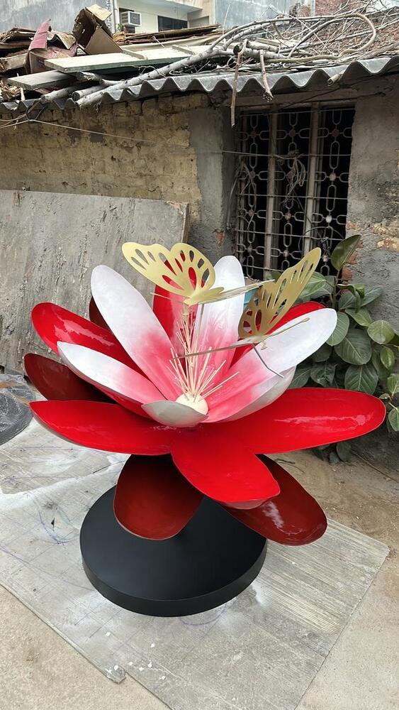 Flower SCULPTURE