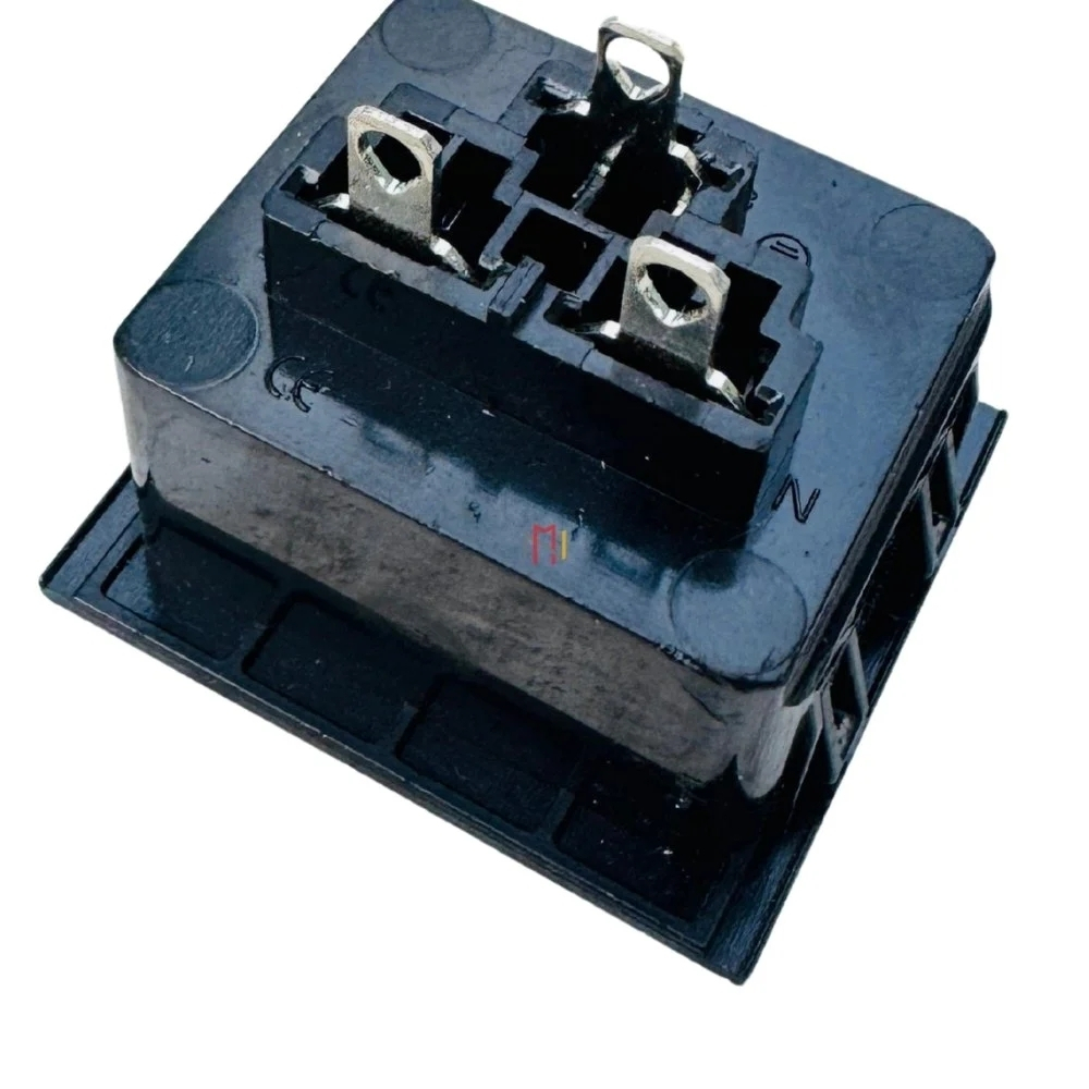IEC C39 Connector (C13+C19)