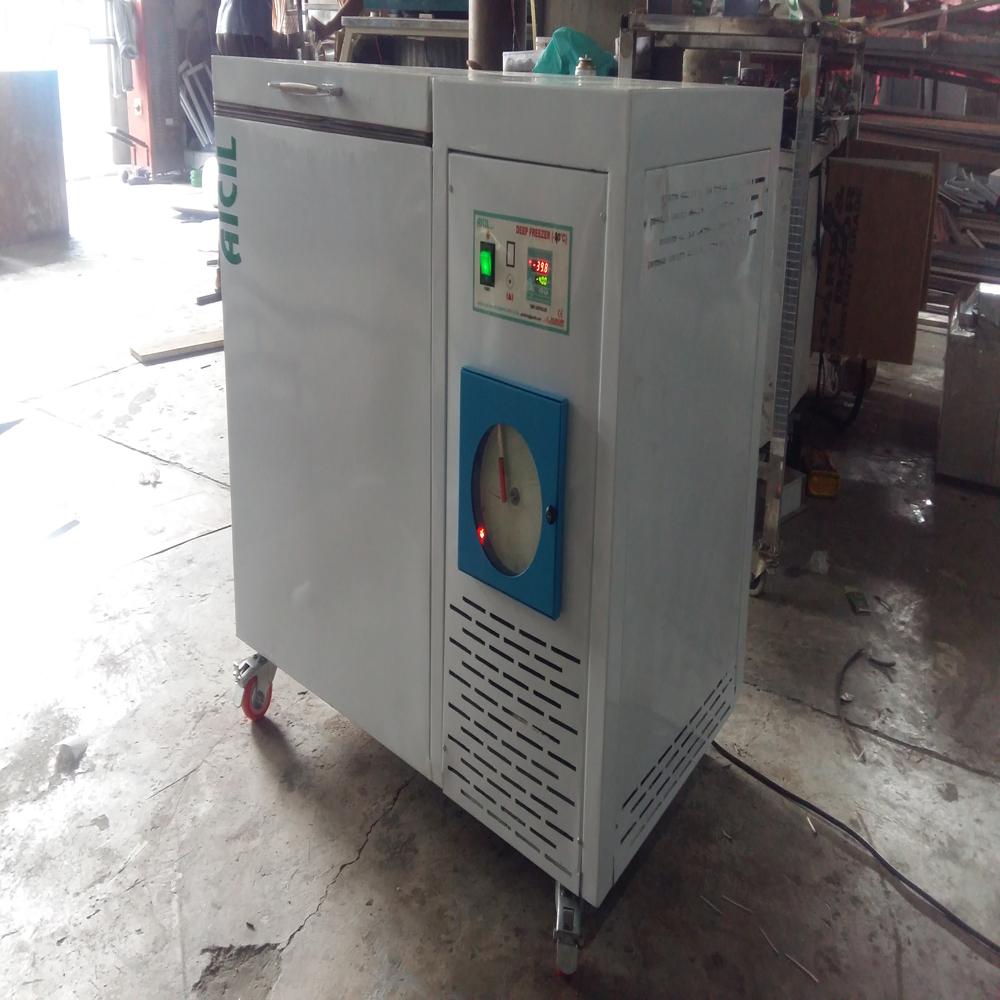 Plasma Deep Freezer Horizontal - Color: Silver