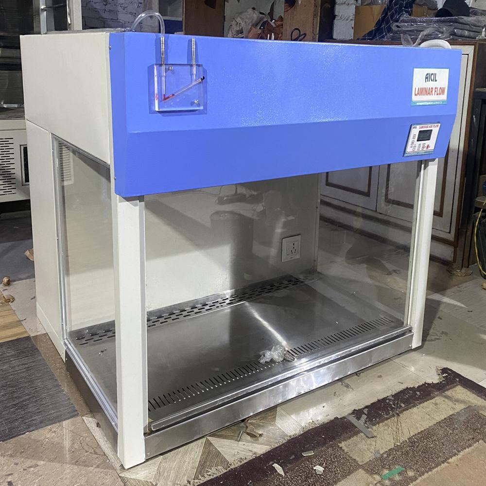 Aicil Ms Vertical Laminar Flow - Automatic Grade: Semi-automatic