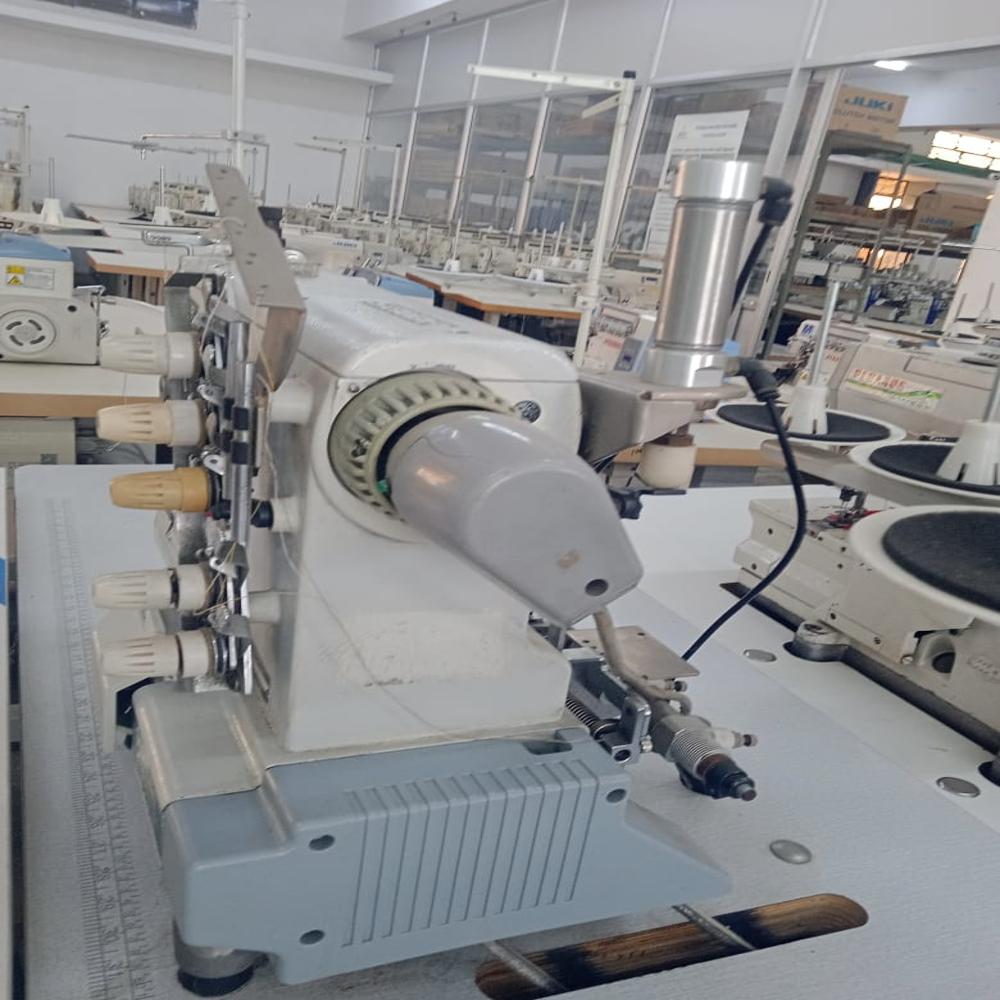 Second Hand Sewing Machine Siruba C007j Cylinder Bed Interlock Sewing Machine - Color: Multiple