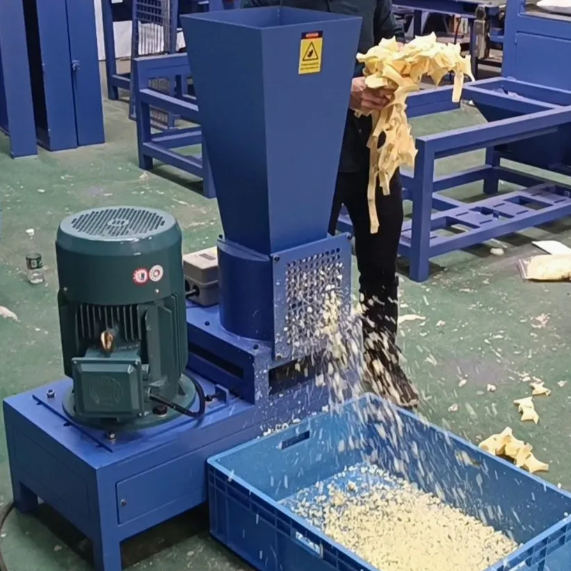  Foam Shredder Memory Sponge Crushing Shredding Machine Latex Foam Crusher