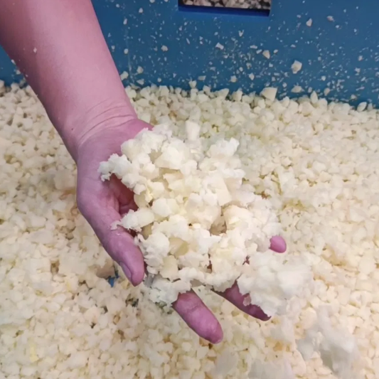  Foam Shredder Memory Sponge Crushing Shredding Machine Latex Foam Crusher