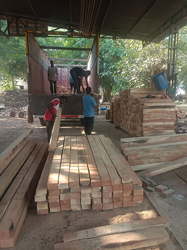 Packing Wood Planks