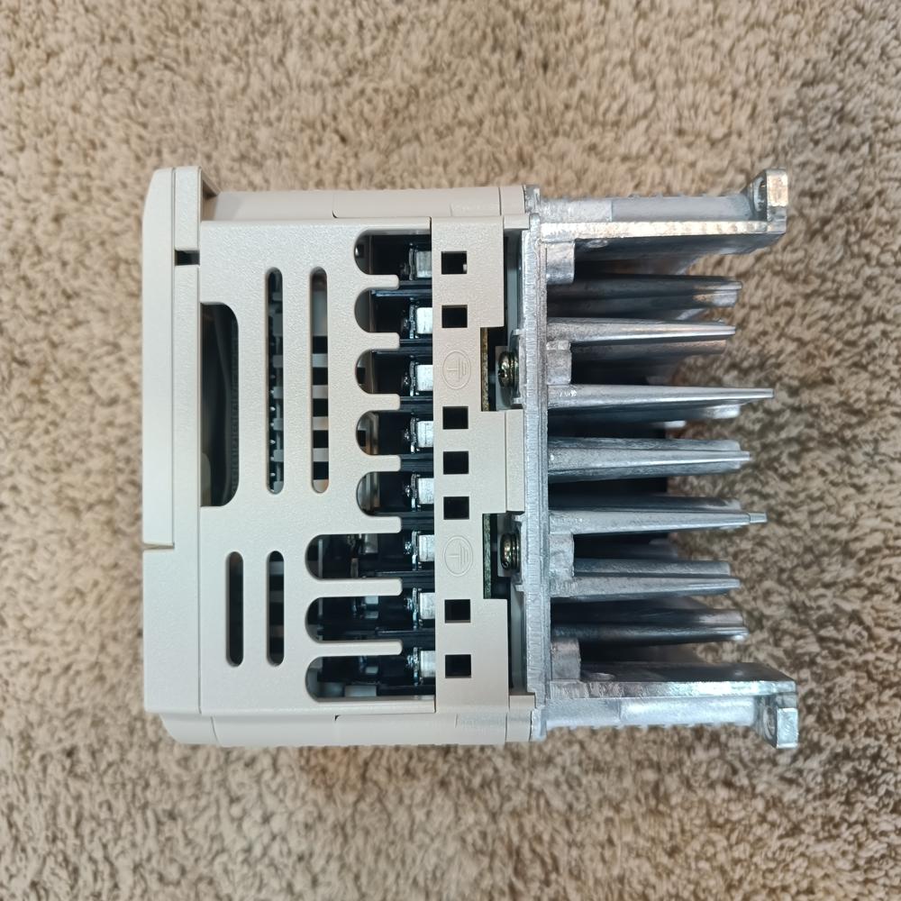 CIMR-VT4A0007BAA - Yaskawa Ac Drive V1000