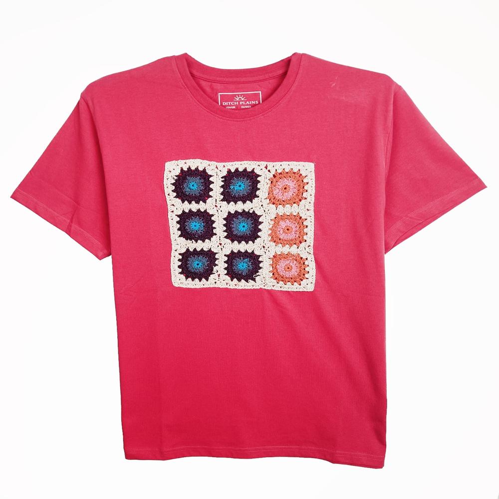 W13494 DITCH PLAINS Ladies Fancy Tops With Crochet Decoration