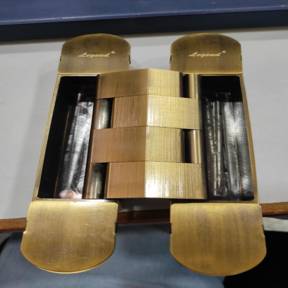 BRASS CONCEAL HINGIS