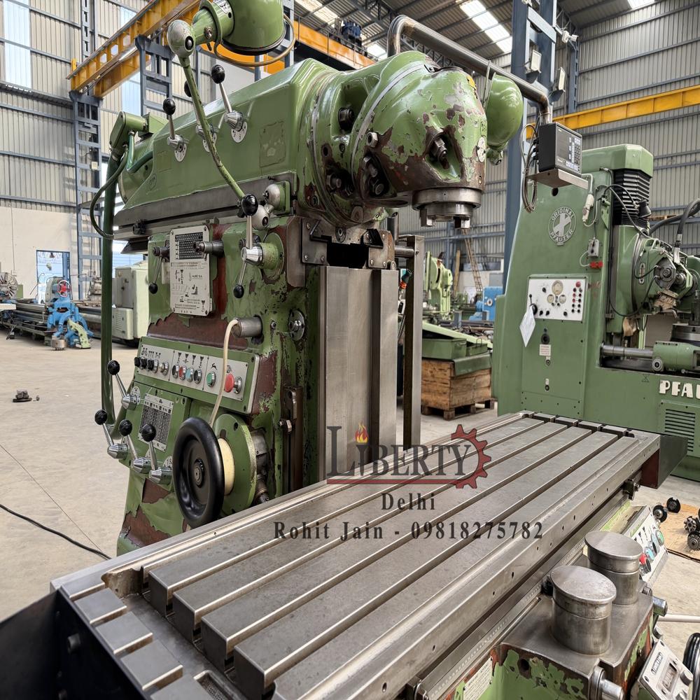 Huron France MU-5 Universal Milling Machine