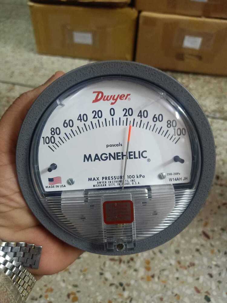 Magnehelic Differential Pressure Gauge NEAR Amreli Industrial Area Gujarat India