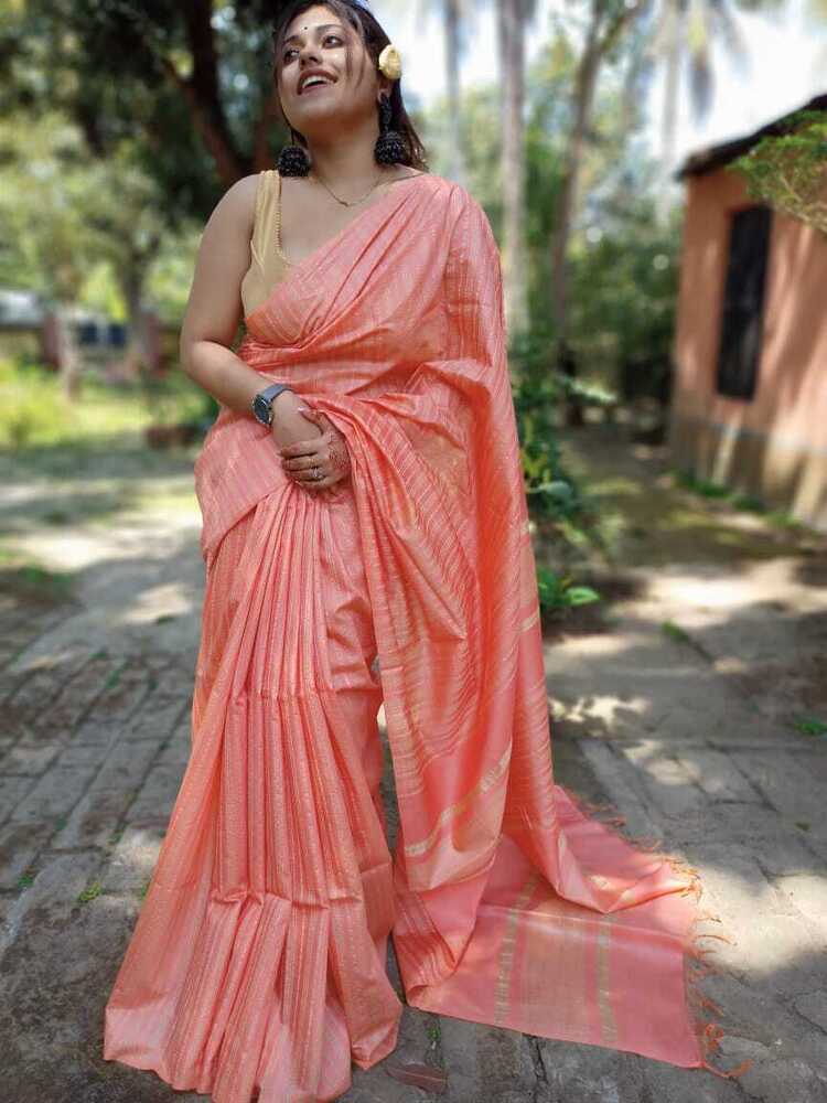 Check Bapta Silk Saree