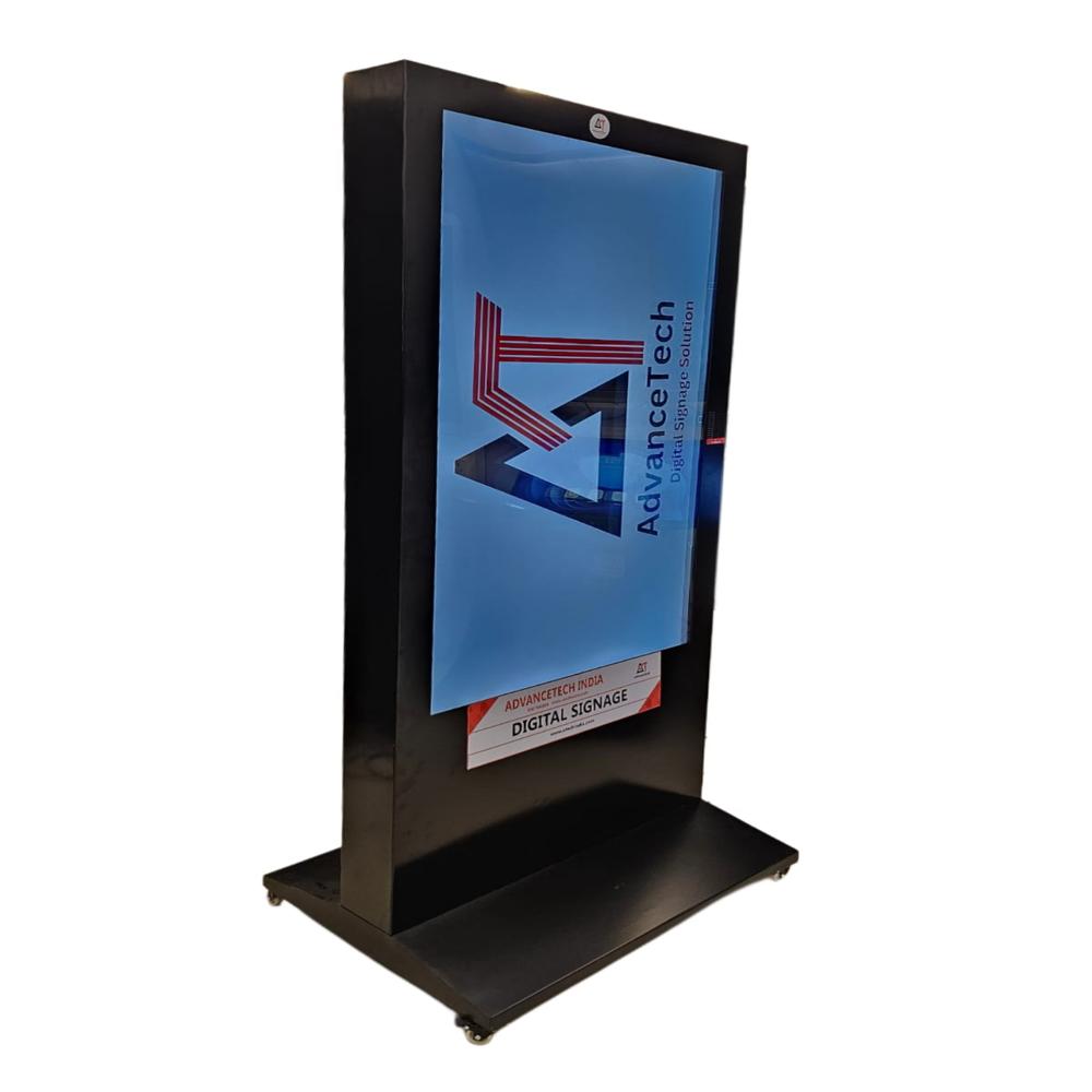 Compact Signage Screen - Application: Mall